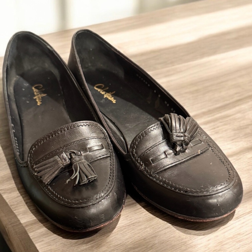 Cole Haan Women's Classic Black Leather Loafers size 8